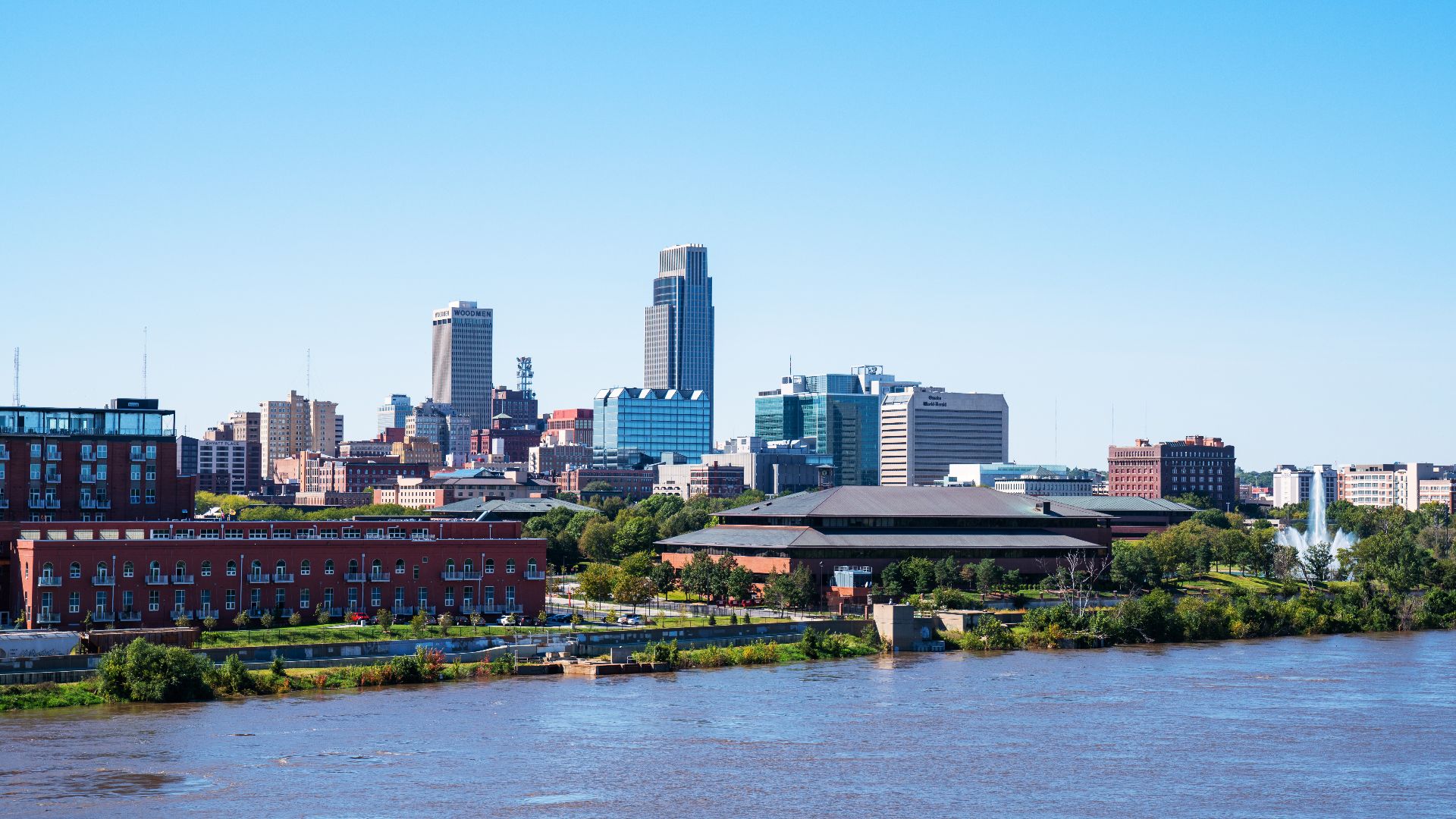 File:City of Omaha, Nebraska Skyline on the Missouri River (30899969517).jpg