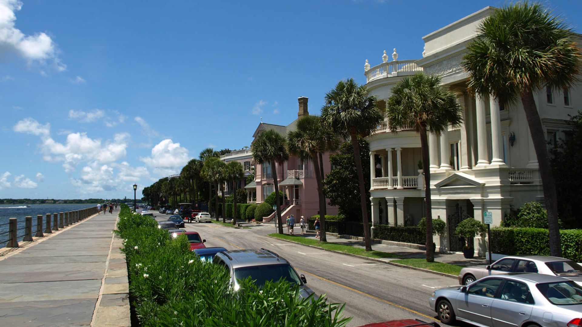 File:East Battery Street Charleston Aug2010.jpg