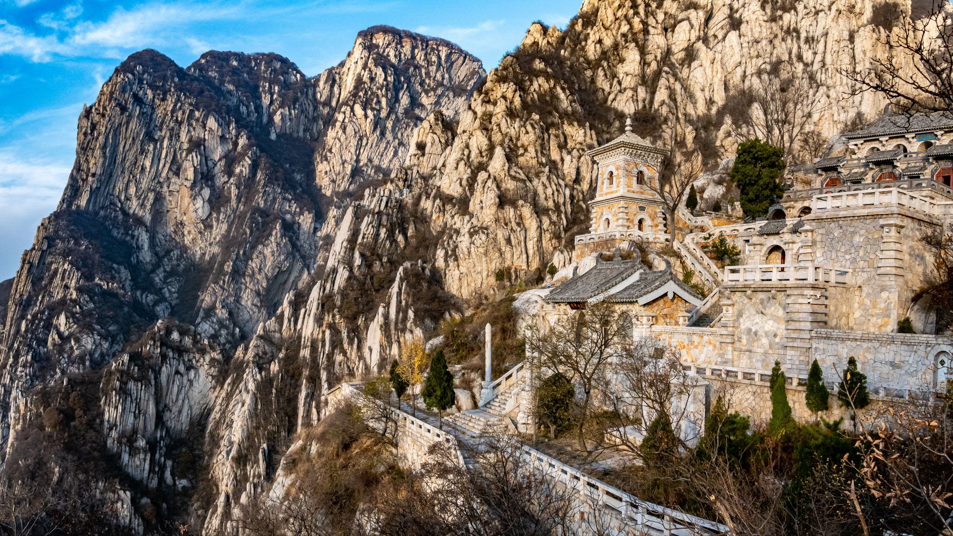 File:The Songshan Buddhist Academy Lied in Mount Song.jpg