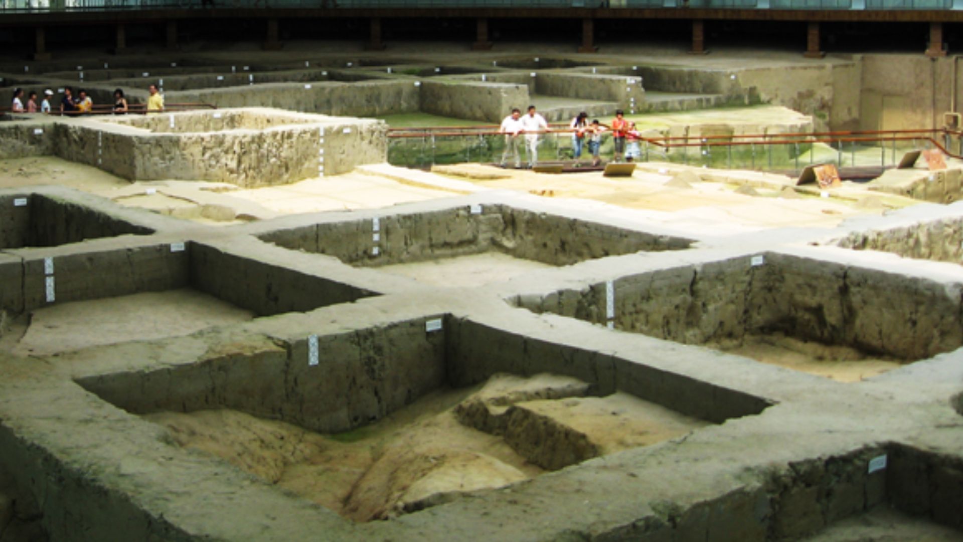 File:Archaeological Site of Jinsha.jpg