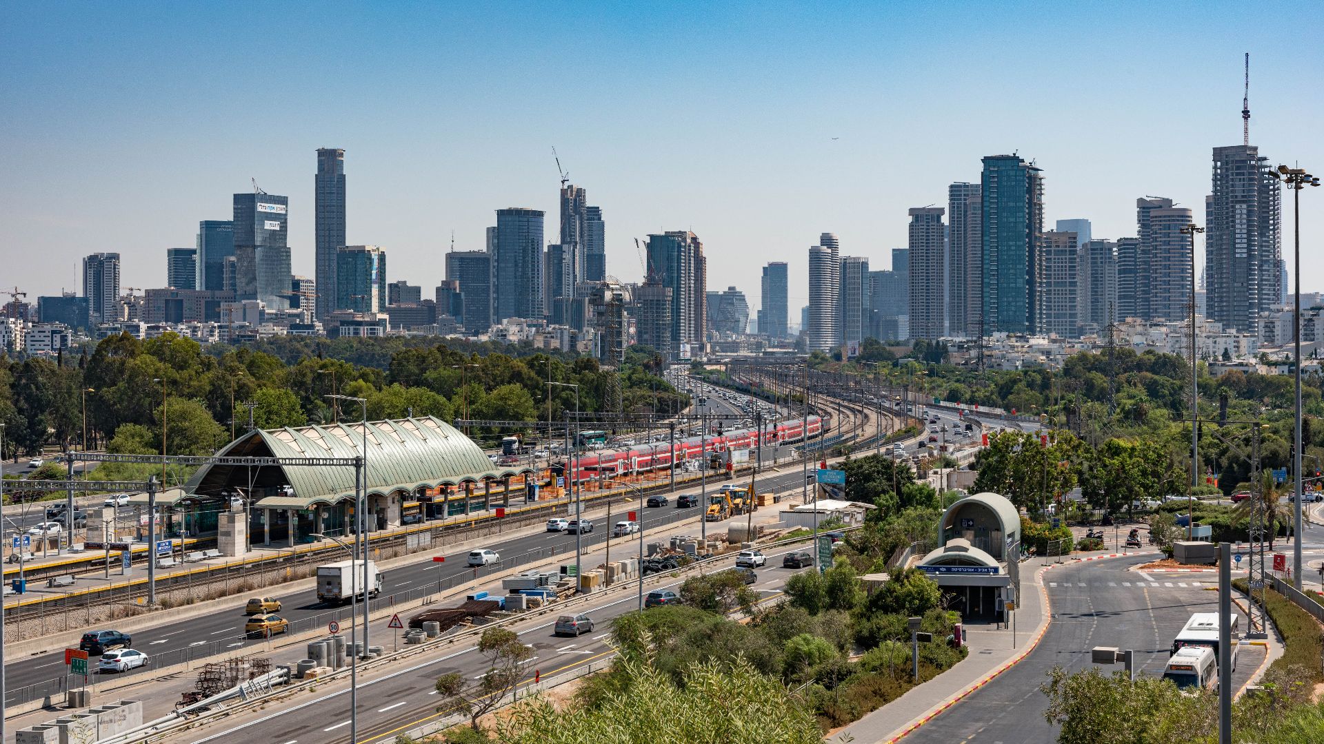 File:Tel Aviv Skyline 03.jpg