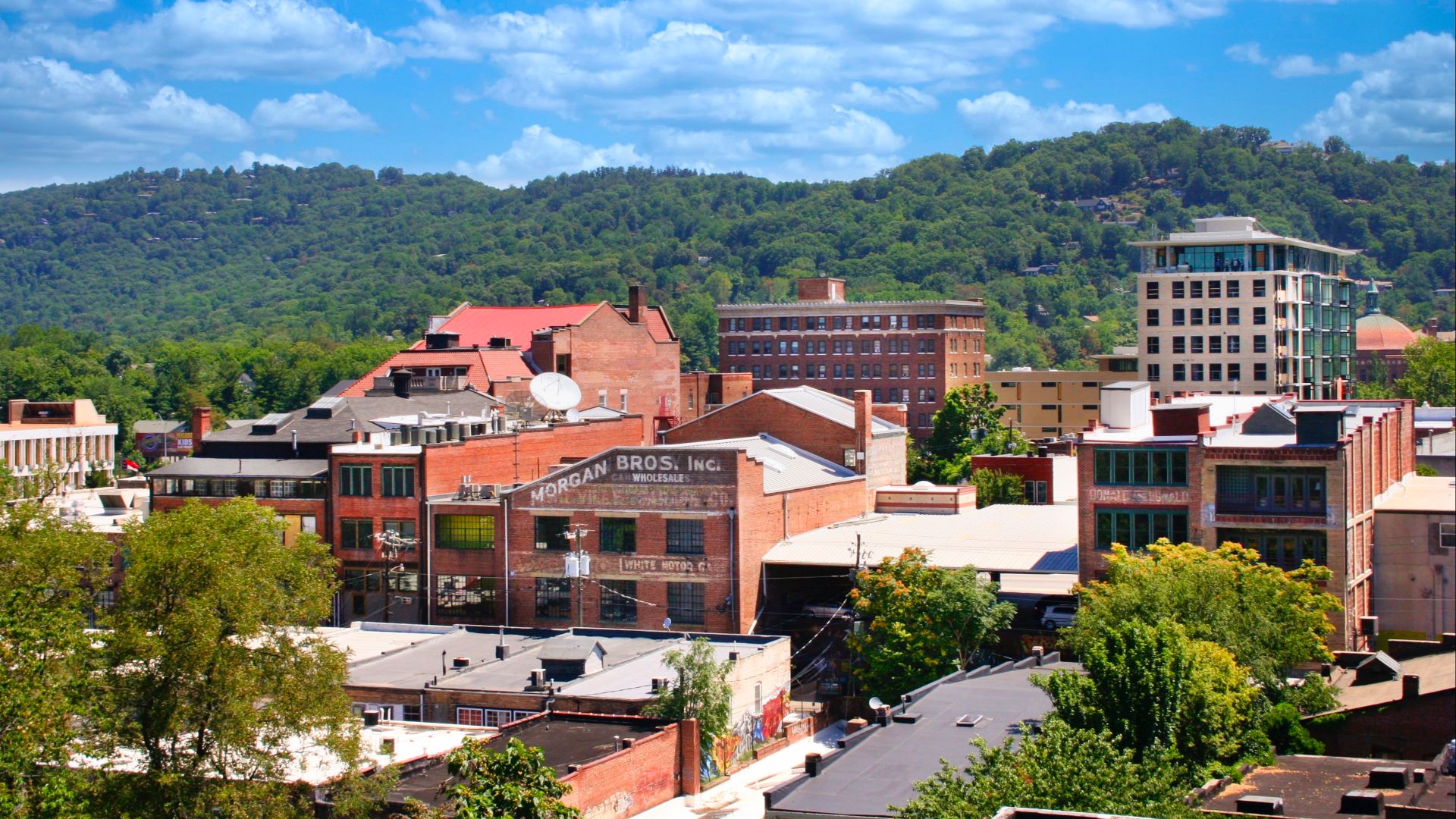 File:Downtown Asheville, North Carolina 02.jpg