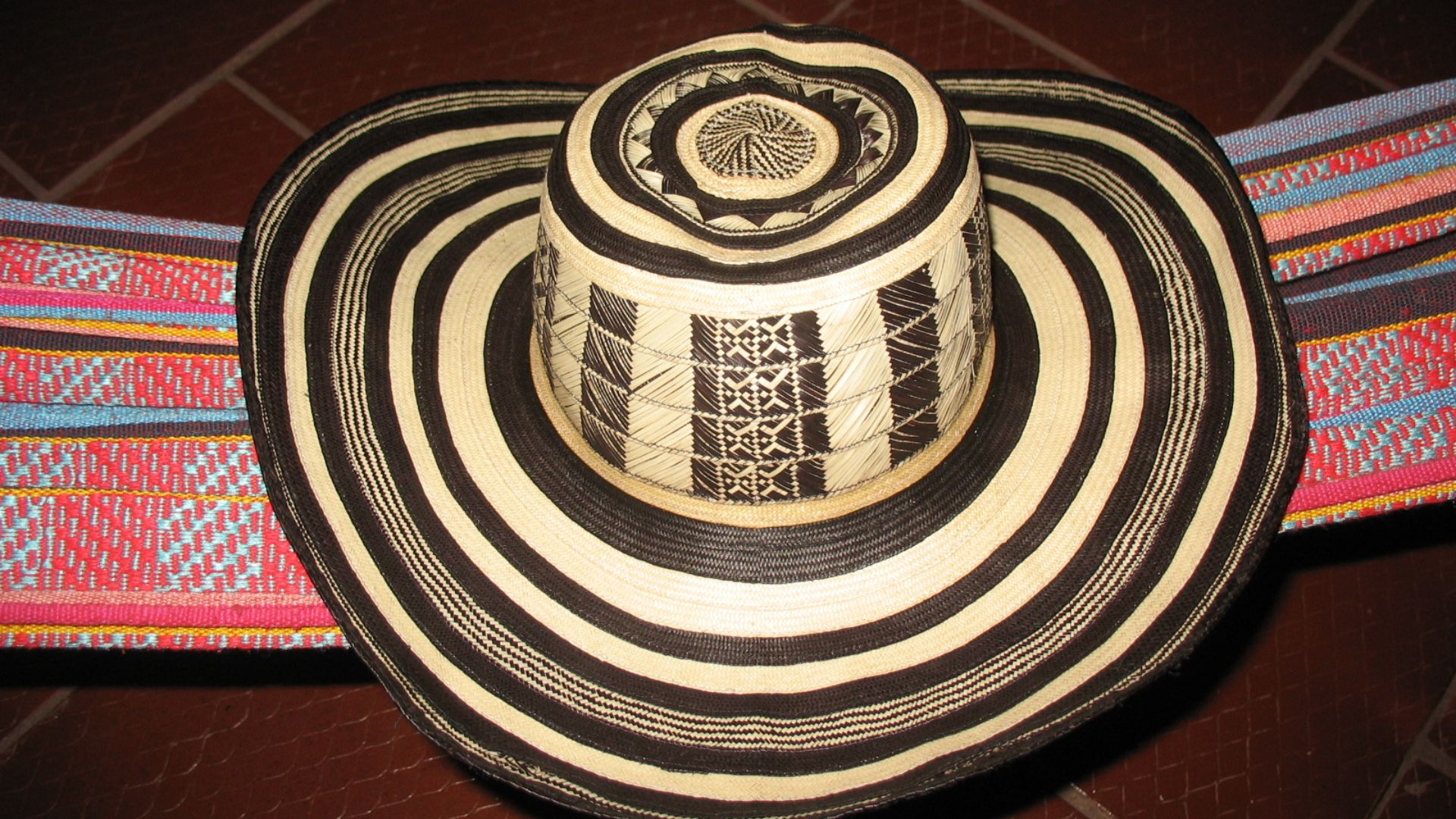 File:Sombrero vueltiao.jpg