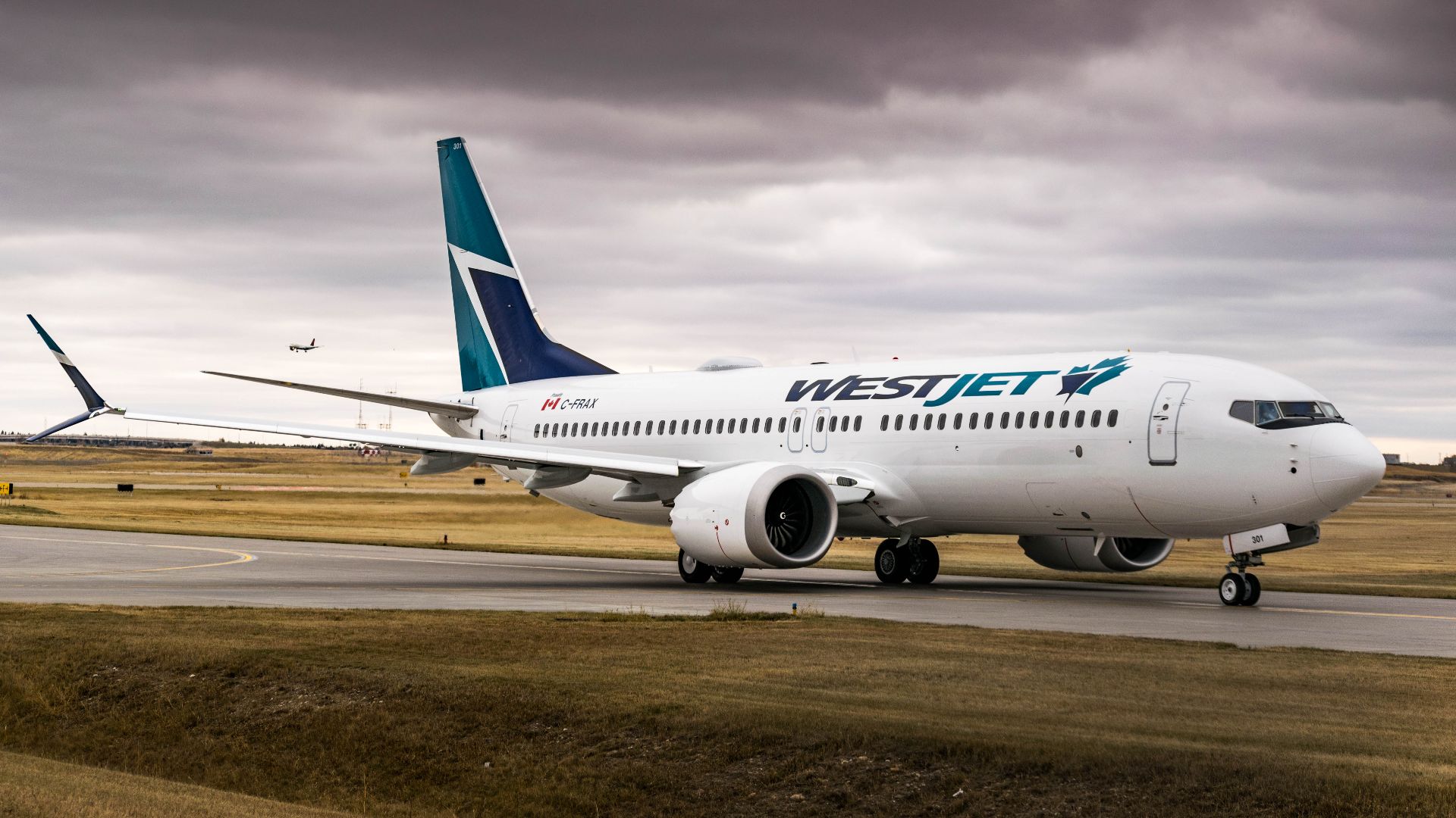 File:WestJet Boeing 737 MAX 8 (23790874748).jpg