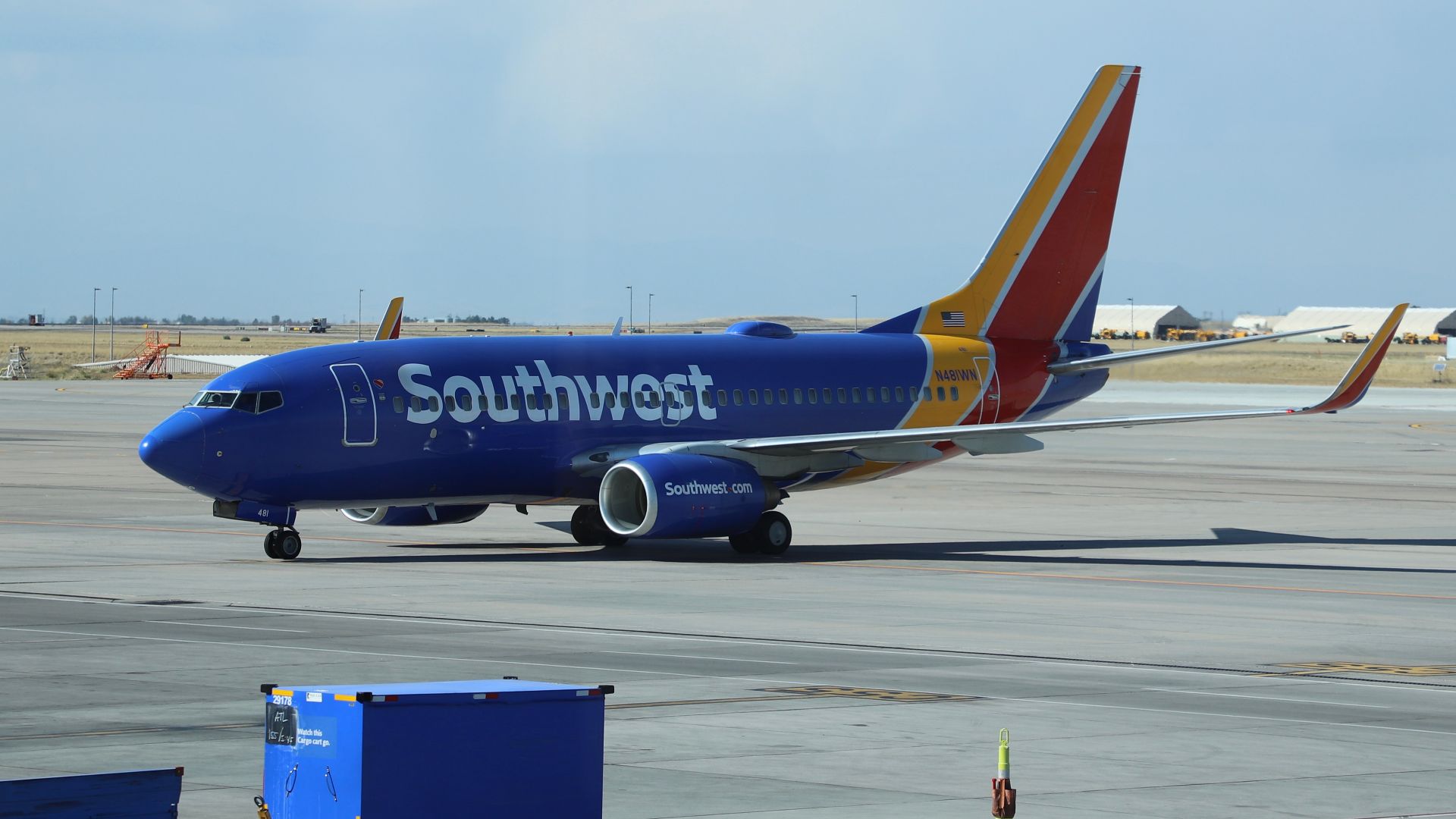File:Southwest Airlines 737 N48IWN Denver International Airport.jpg
