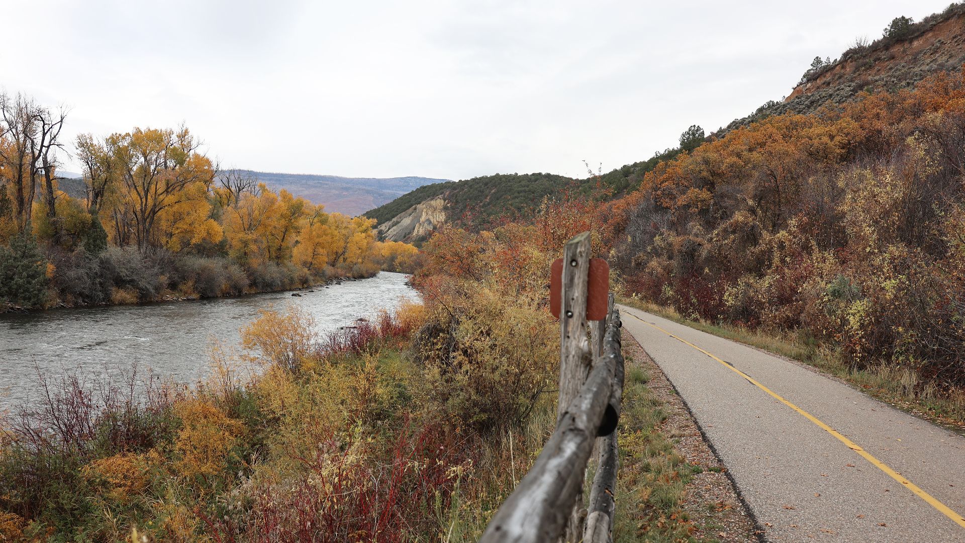 File:Roaring Fork River and the Rio Grande Trail.JPG