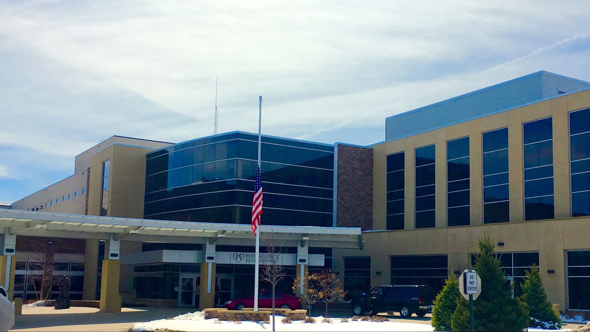 File:Austin Medical Center - Mayo Clinic Health System.jpg