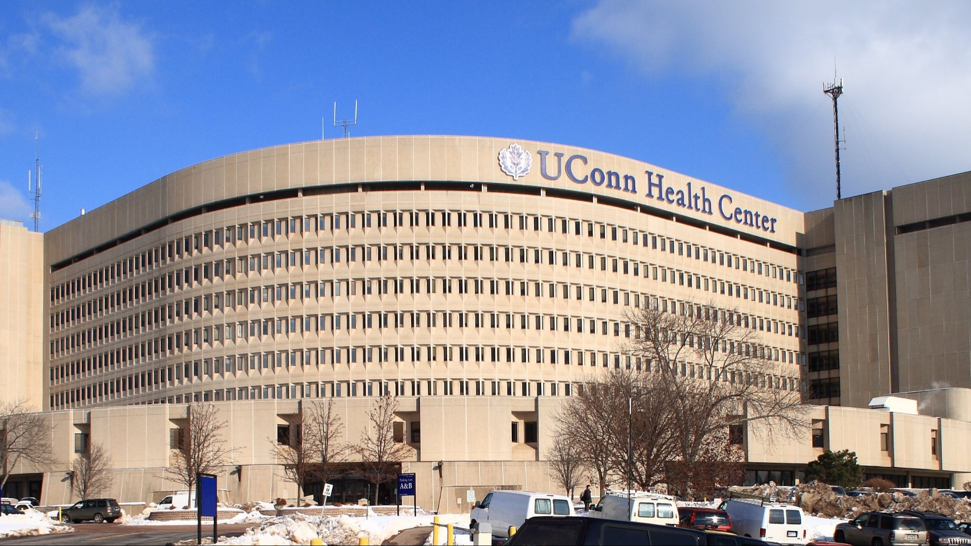 File:UConn Health Center.jpg