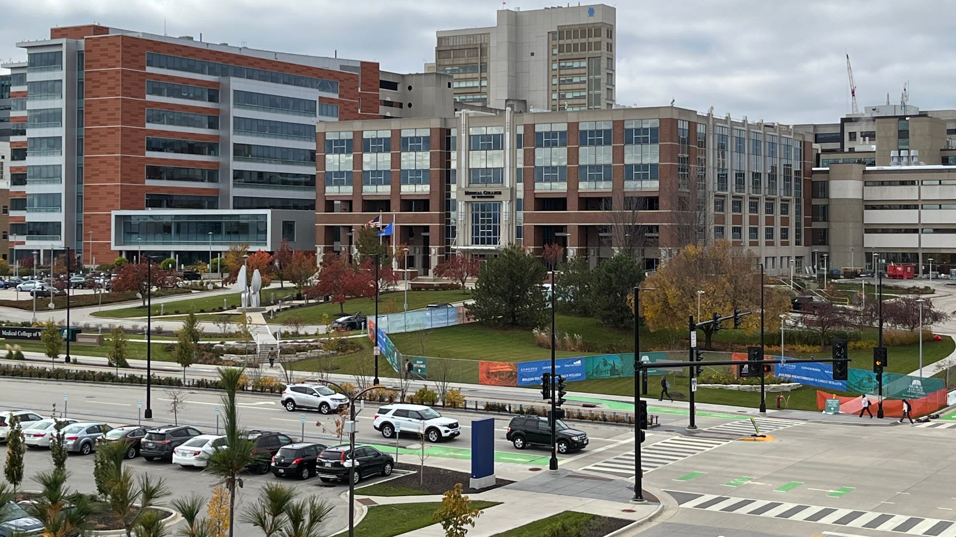 File:Medical College of Wisconsin Main Buildings.jpg