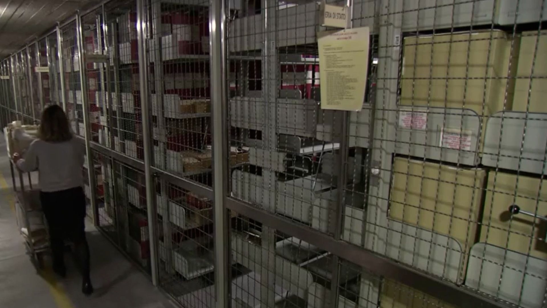 File:Interiors of Vatican Secret Archives B.png