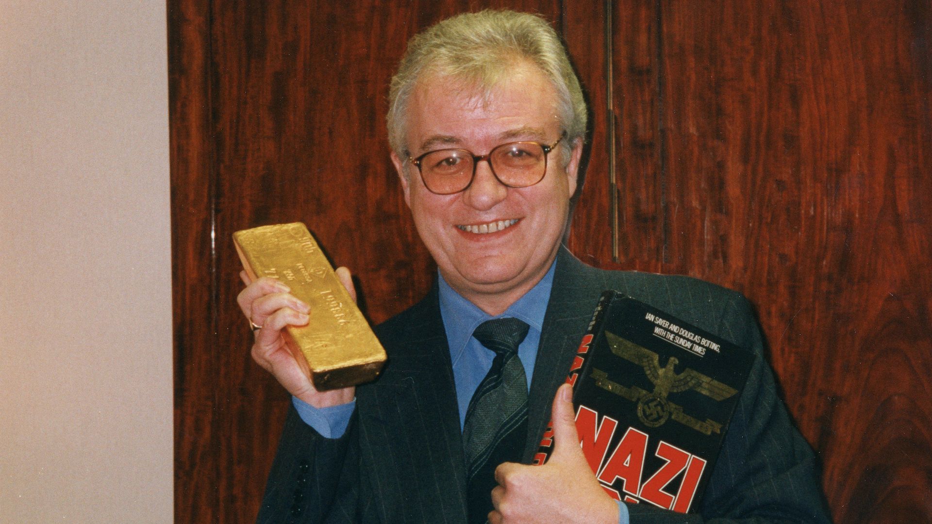 File:Ian Sayer Bank of England 11 12 1997.jpg