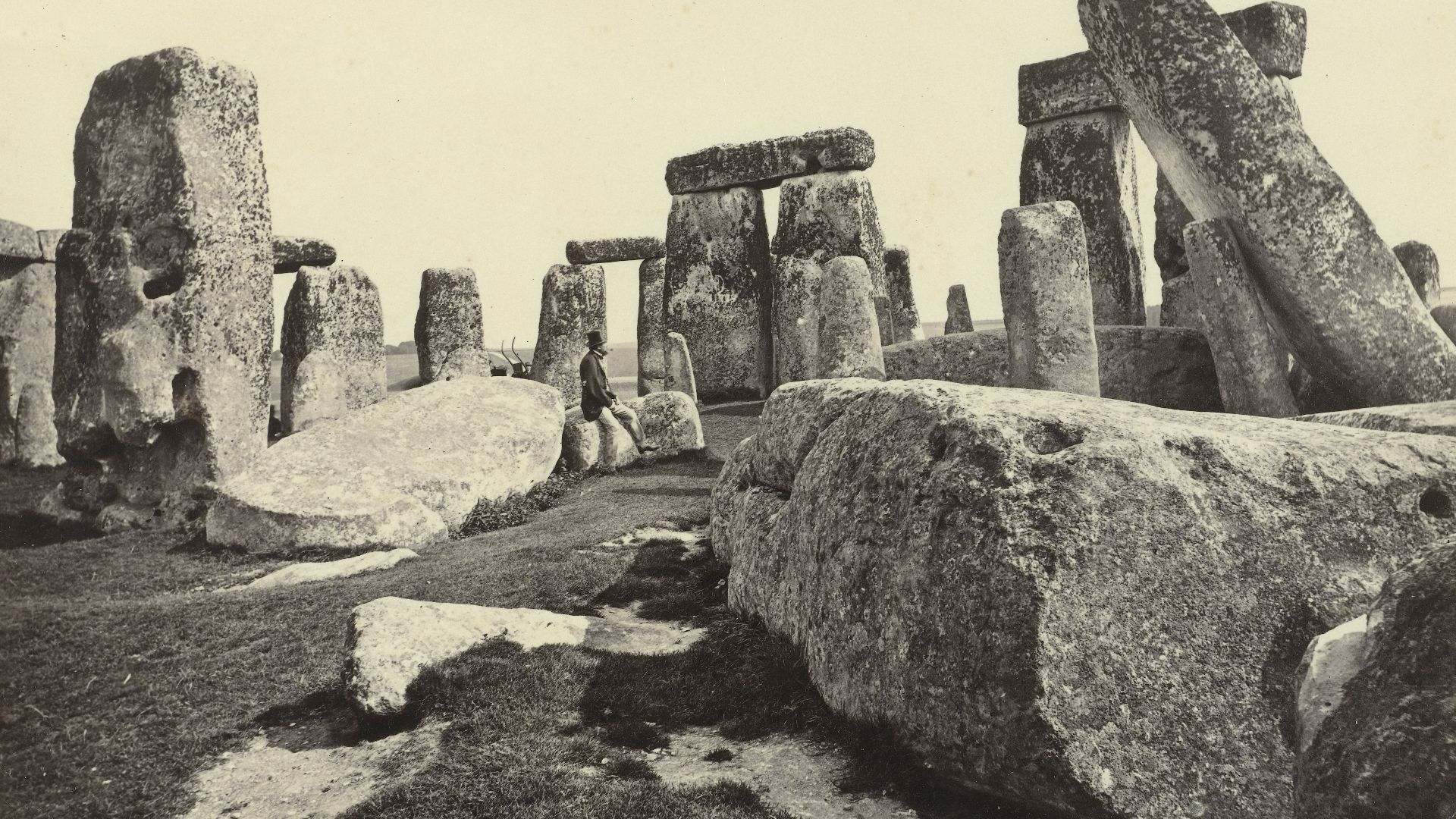 File:Stonehenge, RP-F-F80279.jpg