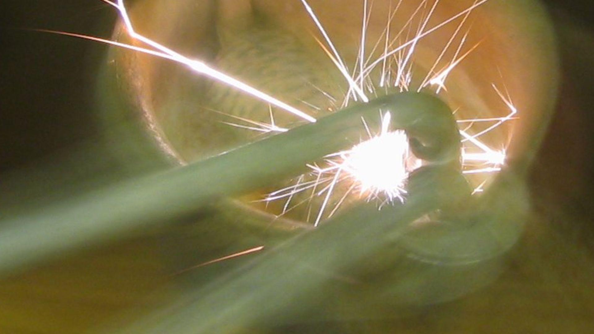 File:Flint spark lighter striking.jpg