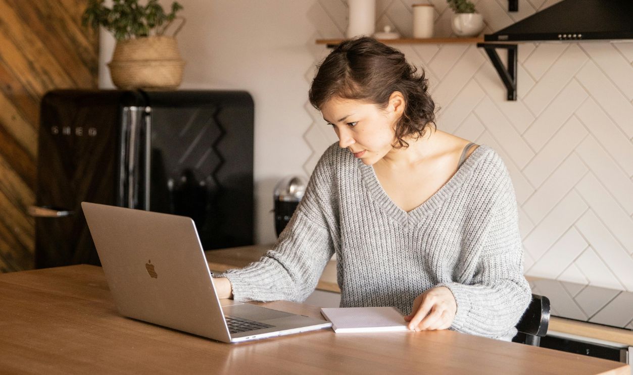 Untitled Design - 2025-12-13T122643.966