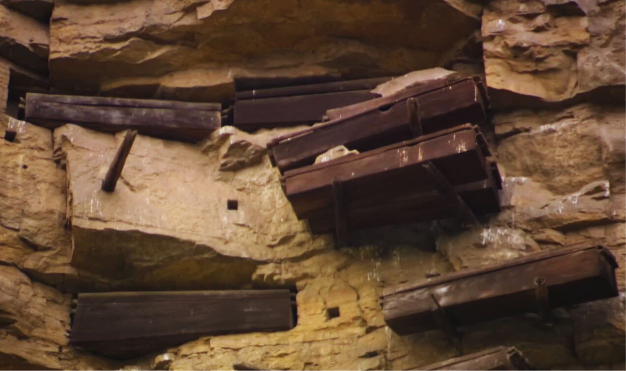 Screenshot from Mysterious Hanging Coffins of China (2008)