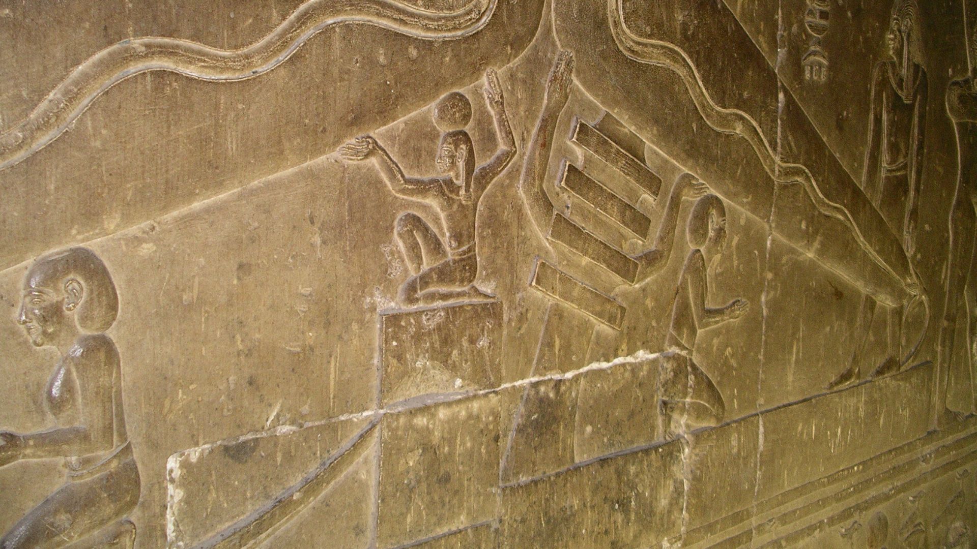 File:Dendera light 001.jpg