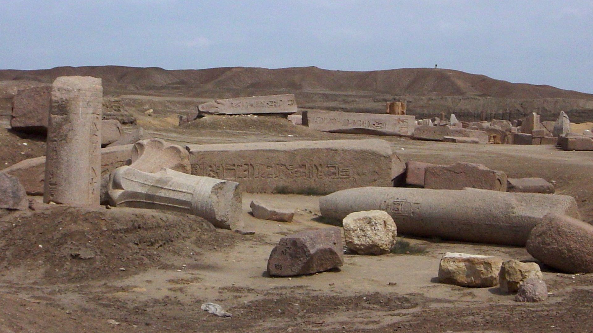 File:Ruins of Tanis.jpg