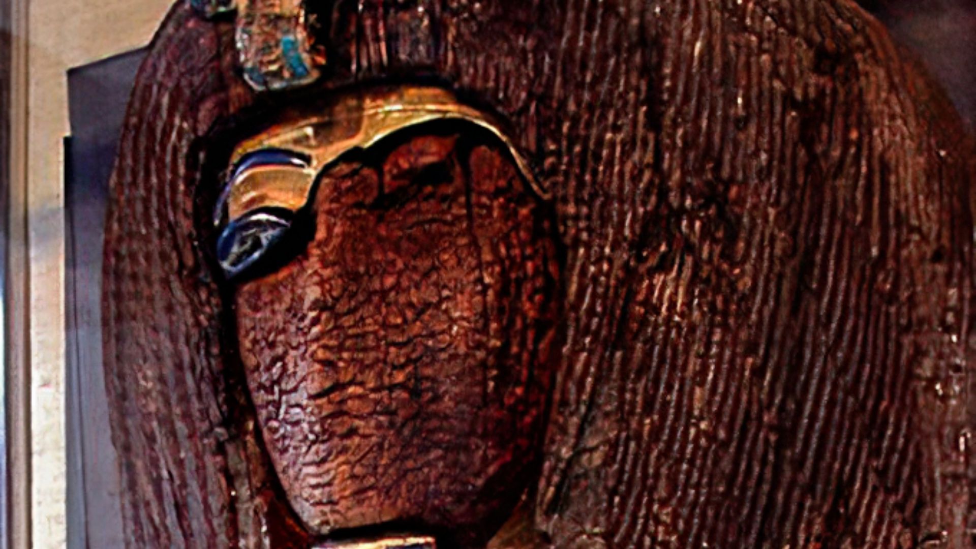 File:KV55 sarcophagus (Cairo Museum).jpg