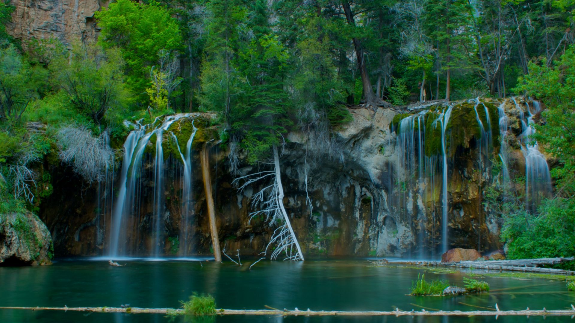 File:Hanging Lake (3828881808).jpg