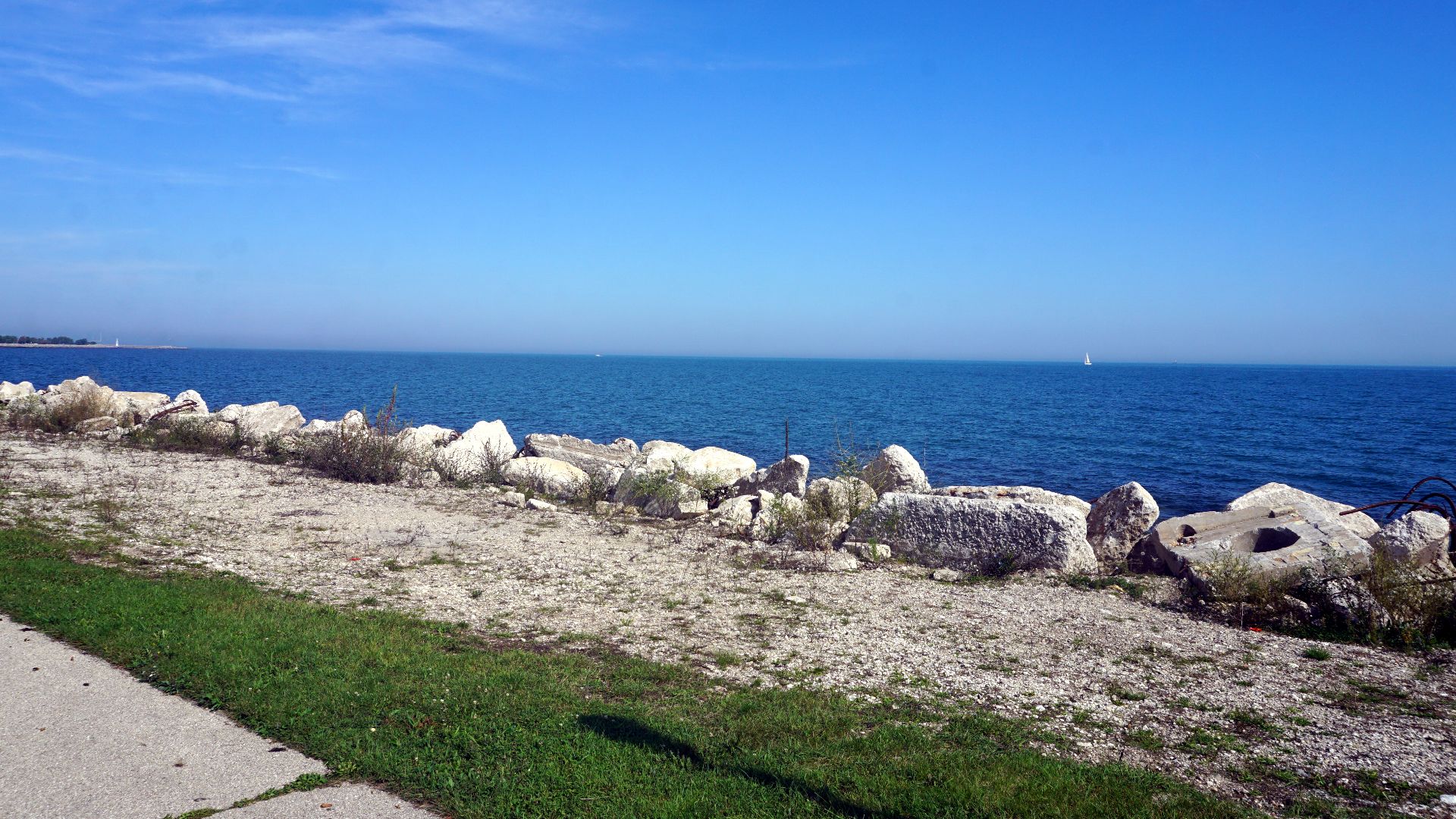 File:Racine October 2023 075 (Lake Michigan from Pershing Park Drive).jpg