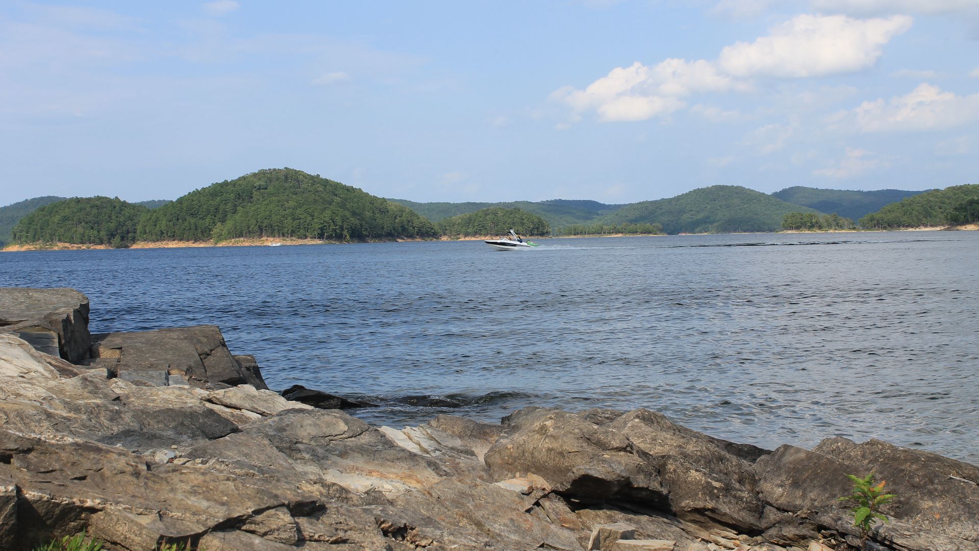 File:Broken Bow OK.jpg