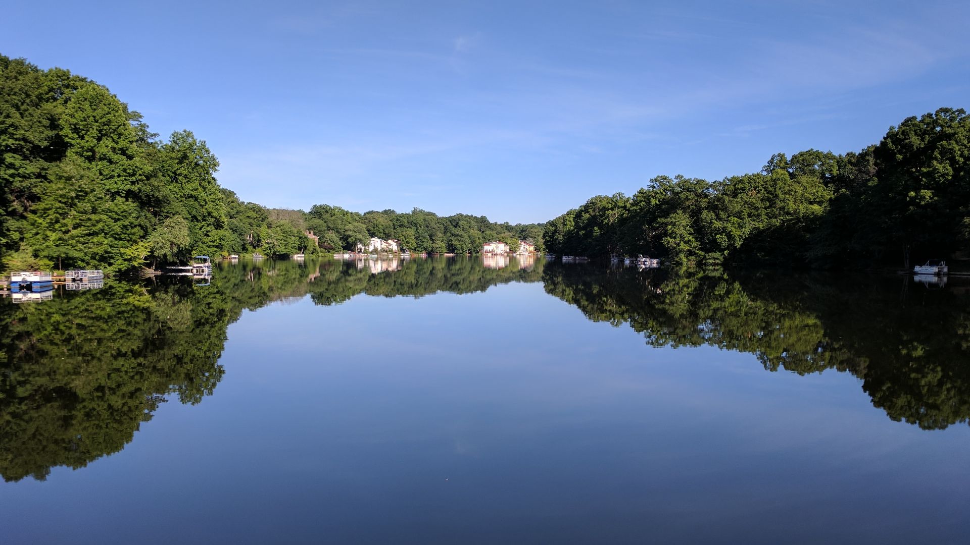 File:Lake Anne, Reston Virginia (35455695635).jpg