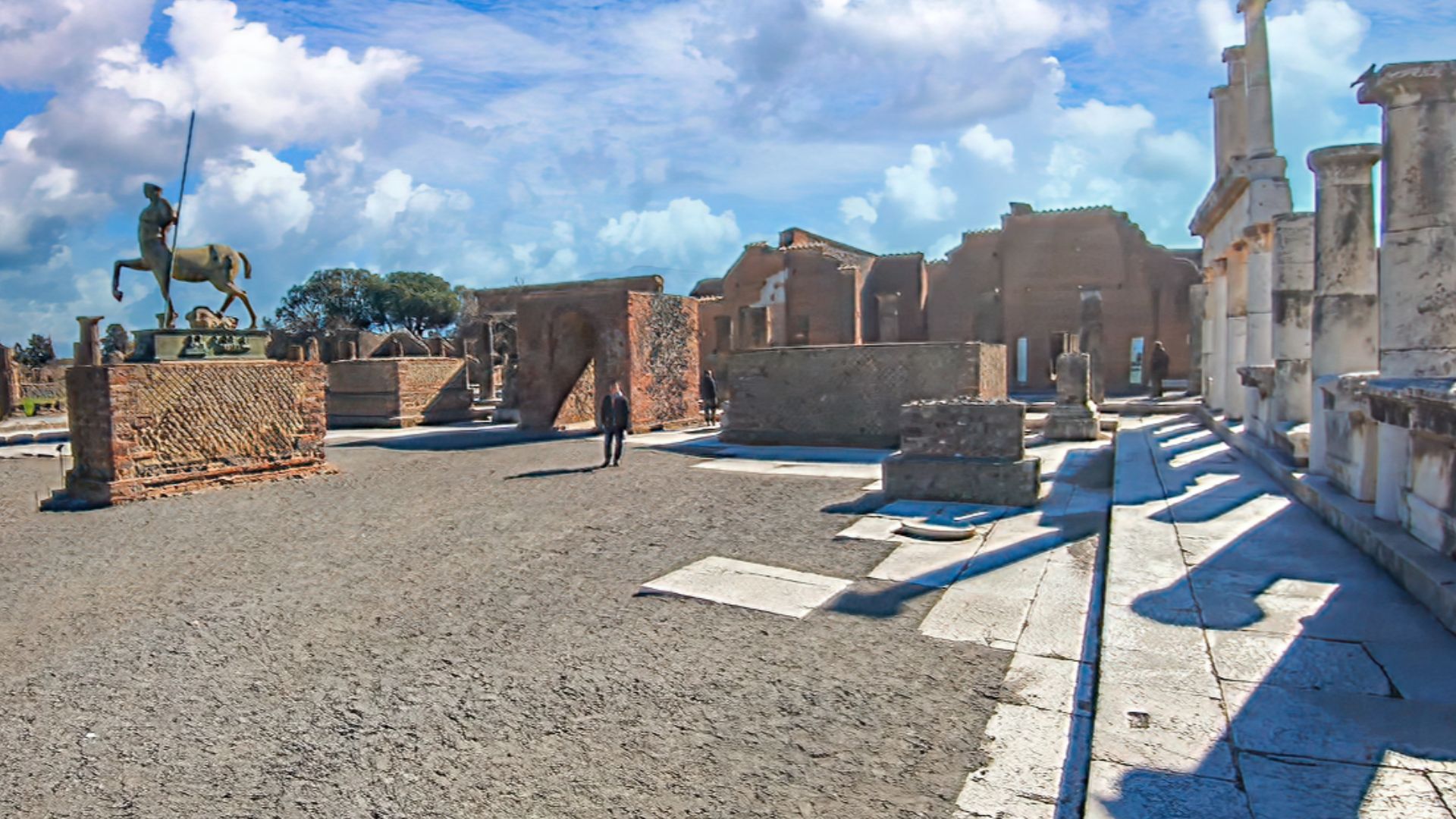 File:Forum Pompeii Walk ProWalk Tours.jpg
