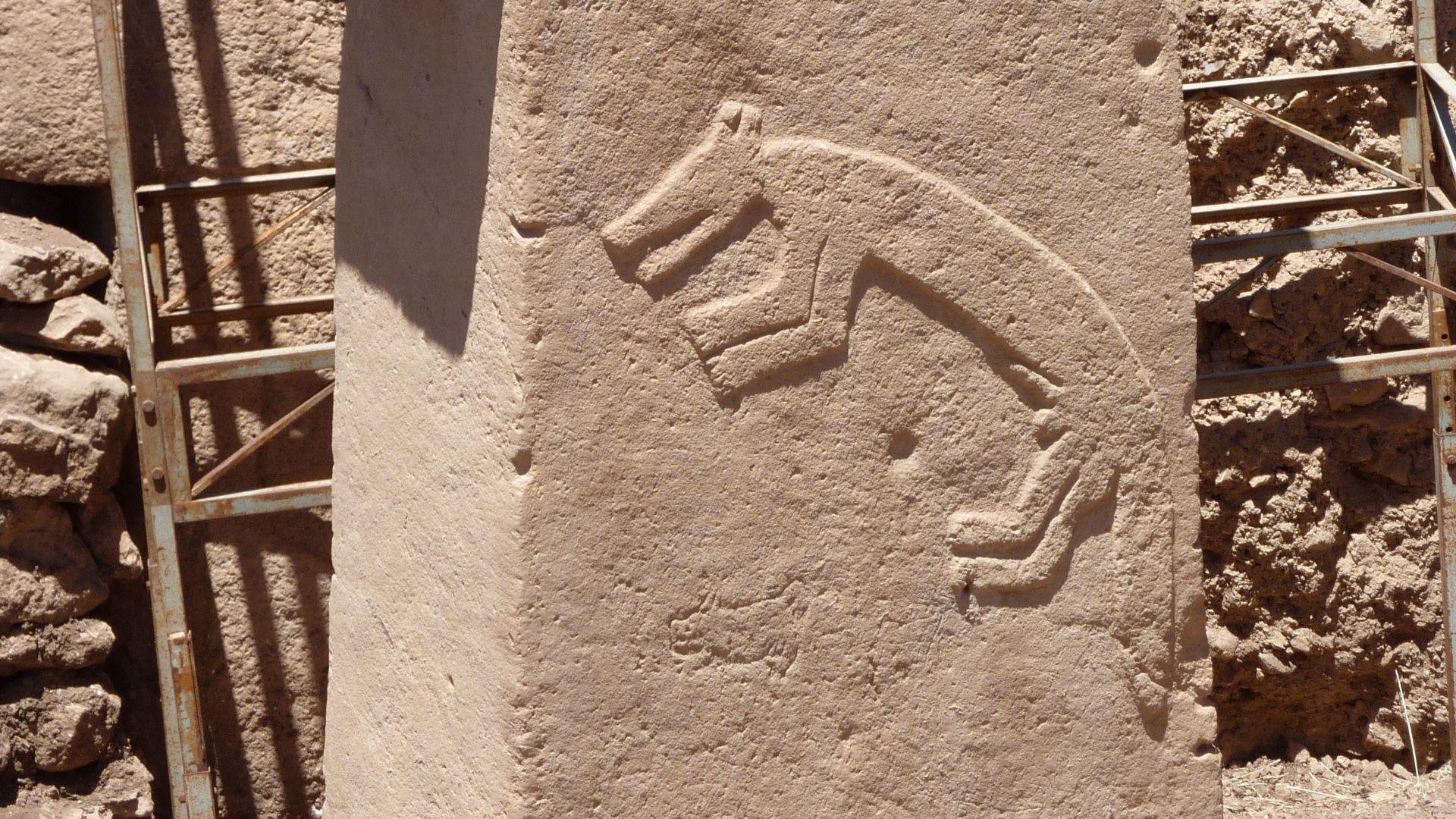 File:Göbekli Tepe Pillar.JPG