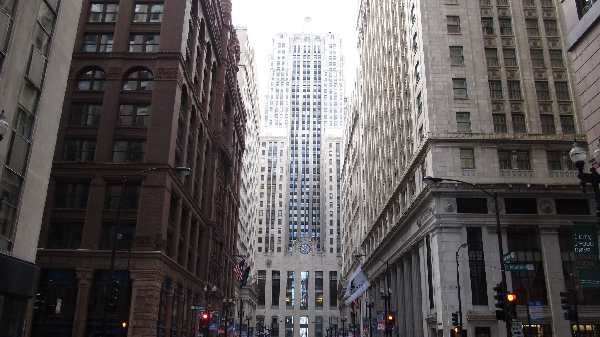 File:Chicago Board of Trade Building, Chicago, Illinois (11045690454).jpg