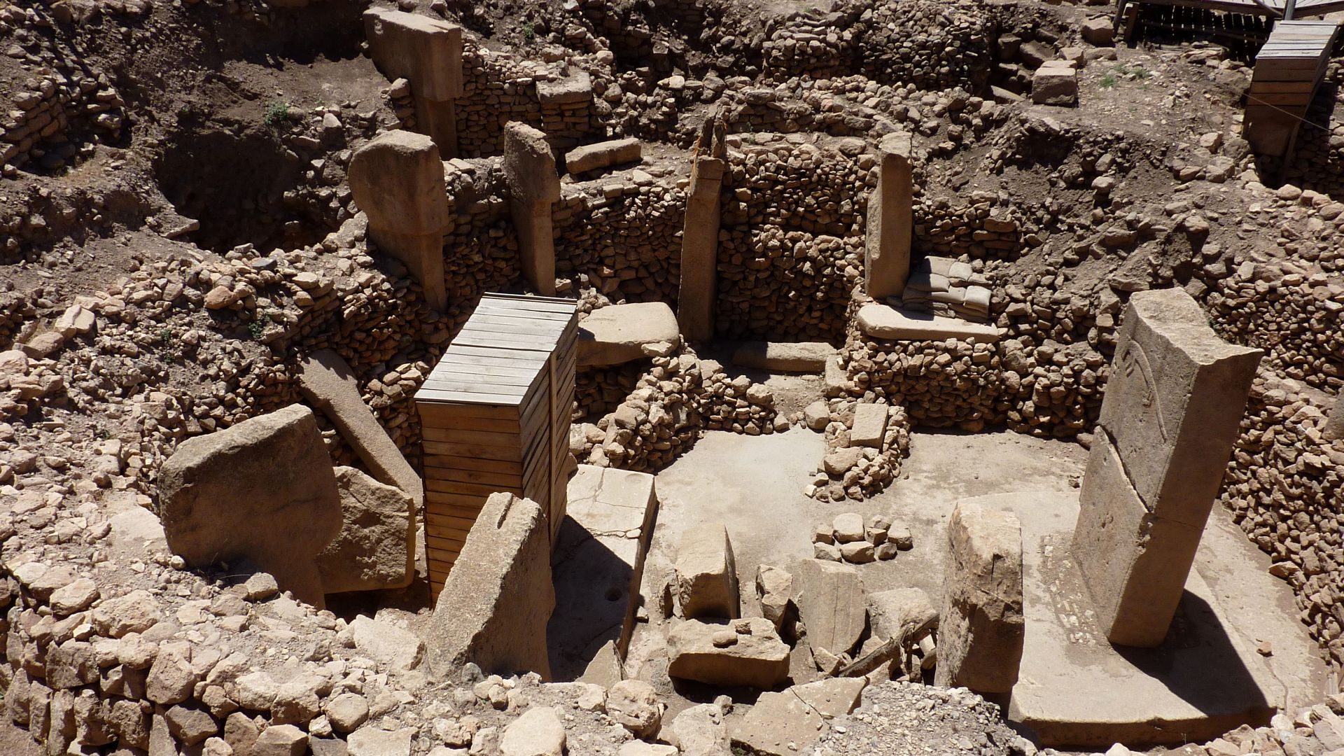 File:Göbekli Tepe site (1).JPG