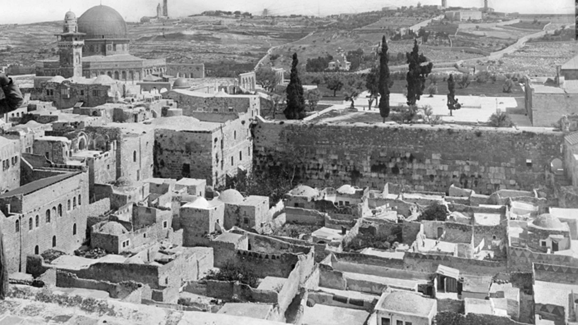 File:Jerusalem, 1917.JPG
