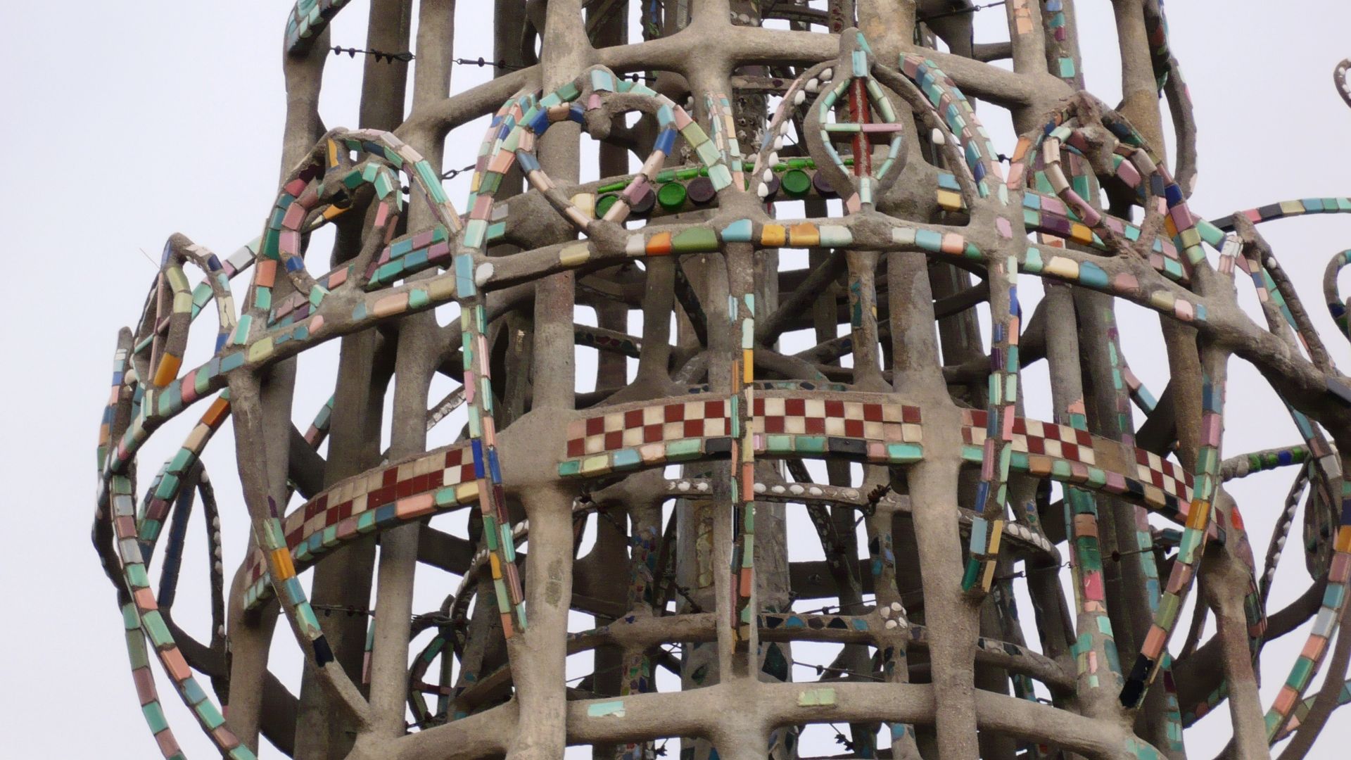File:WattsTowers-2.jpg