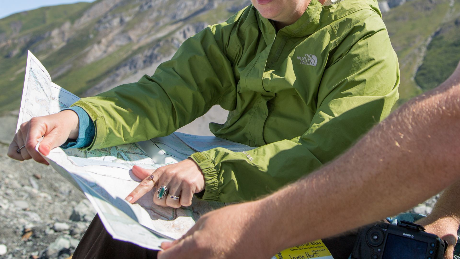 File:Map reading, Donoho Basin (1b9b3b62-039f-43e3-adc2-8236e8665492).jpg