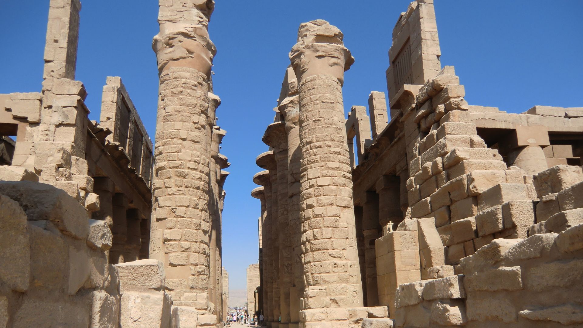 File:Temple de Louxor 68.jpg