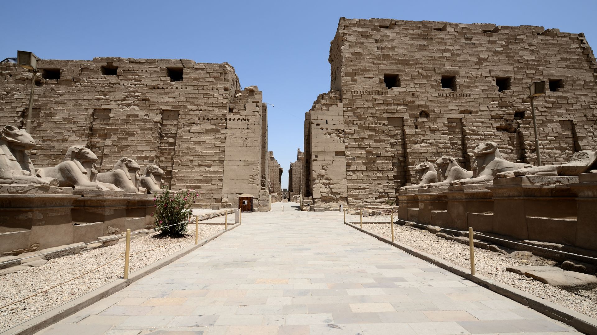 File:Karnak temple complex 12.jpg