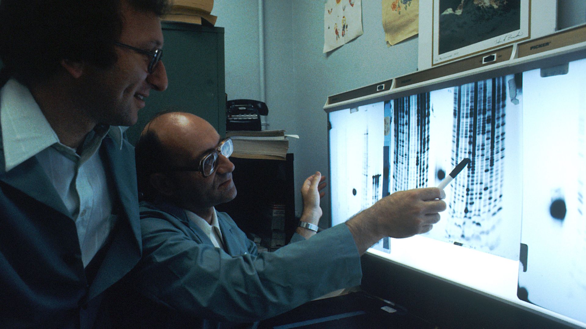 File:DNA sequencing.jpg
