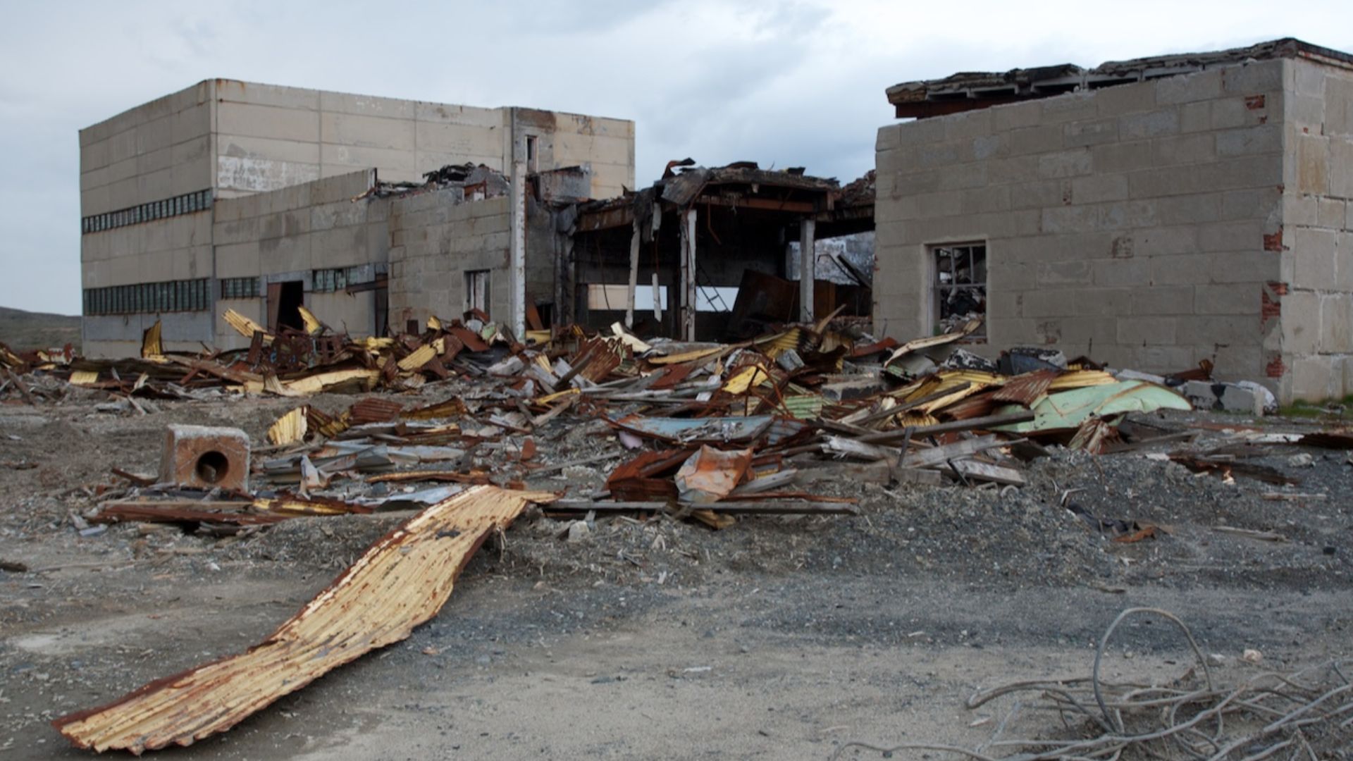 File:Кольская сверхглубокая скважина (2012).jpg