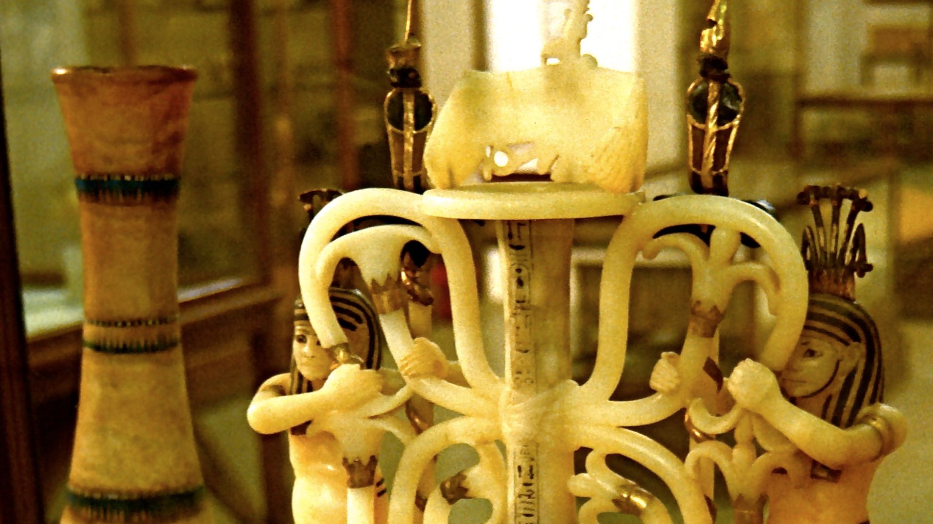 File:Tutankhamun's Alabaster Jar.jpg