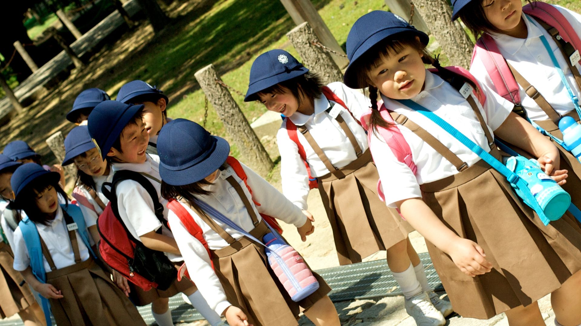 File:Japanese elementary school girls of Nara, Japan; May 2008.jpg