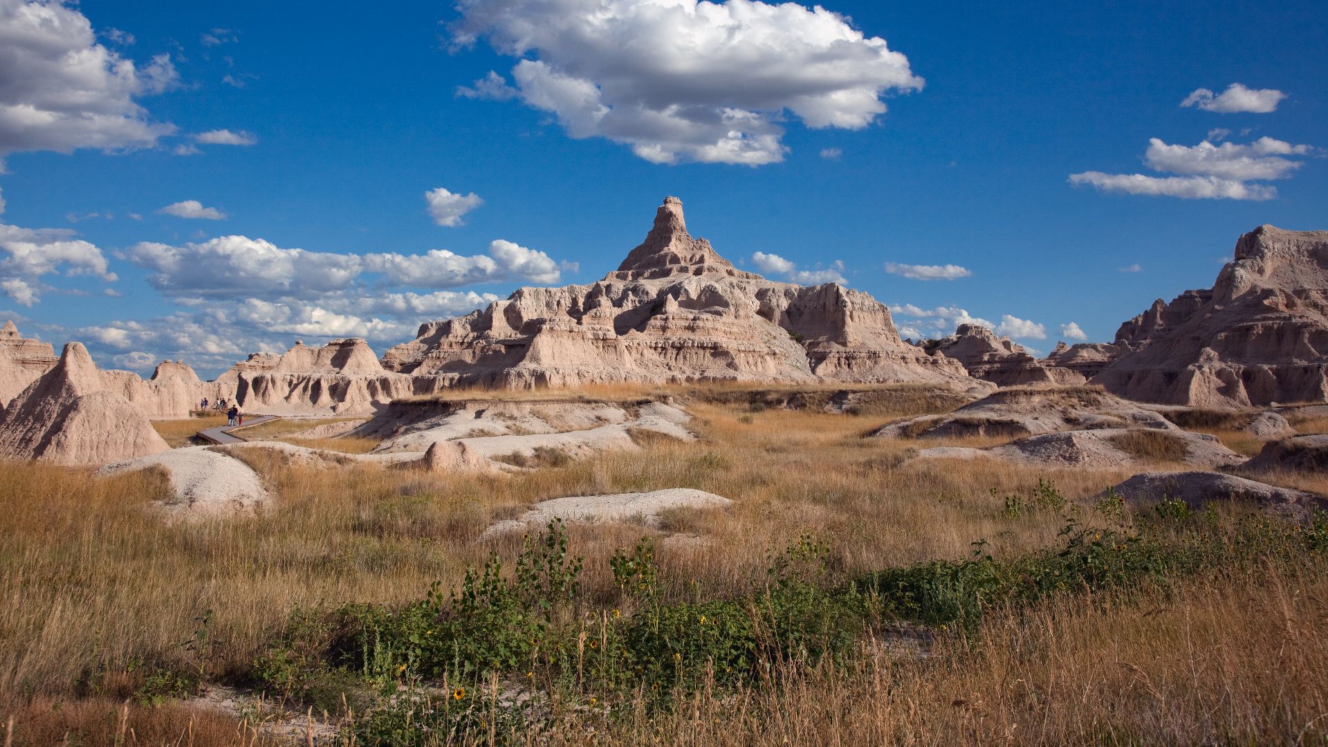 File:Badlands National Park, South Dakota, 04594u.jpg