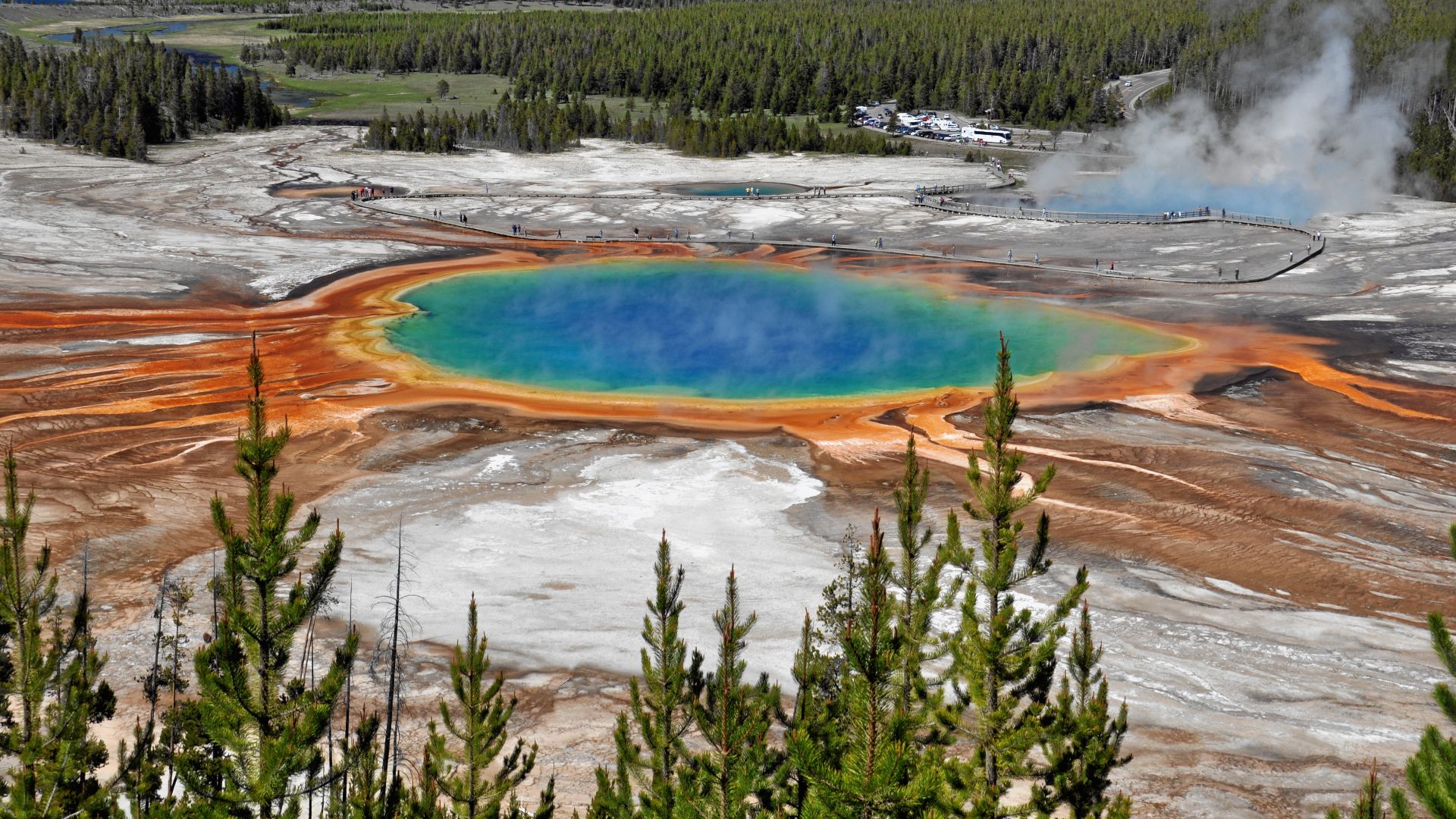 File:Grand Prismatic Spring 2013.jpg