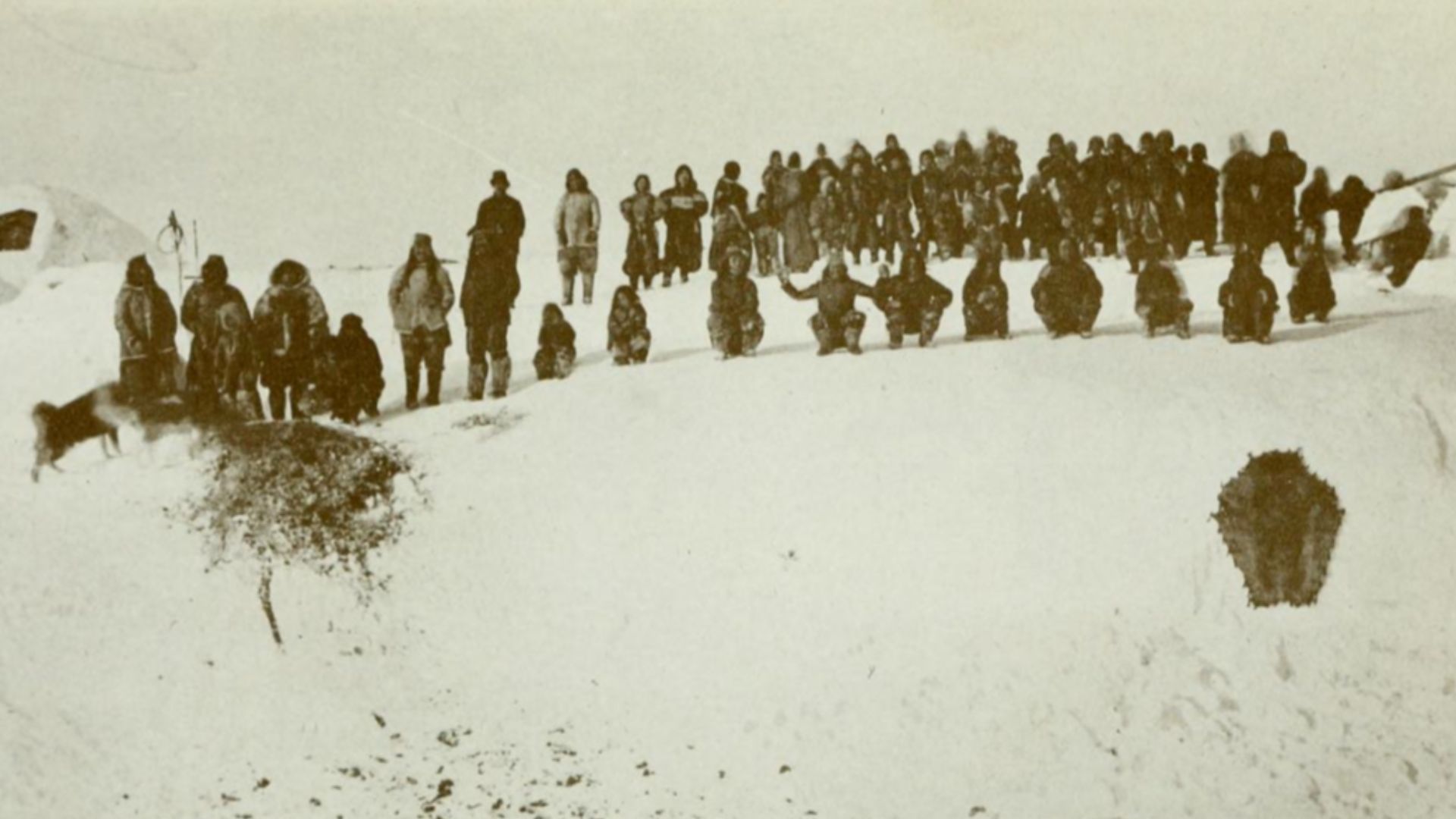 File:Inuit community, Pond Inlet.png