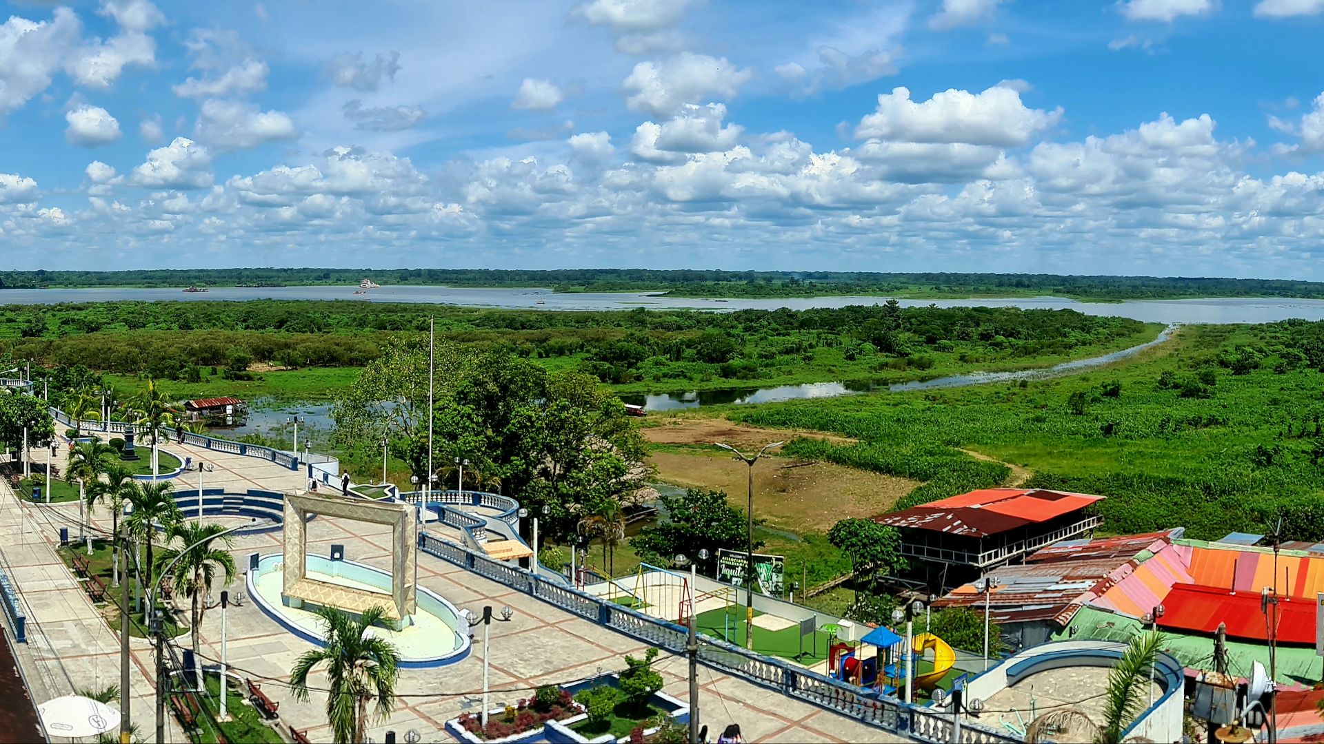 File:A view of the Malecon Maldonado in Iquitos.jpg