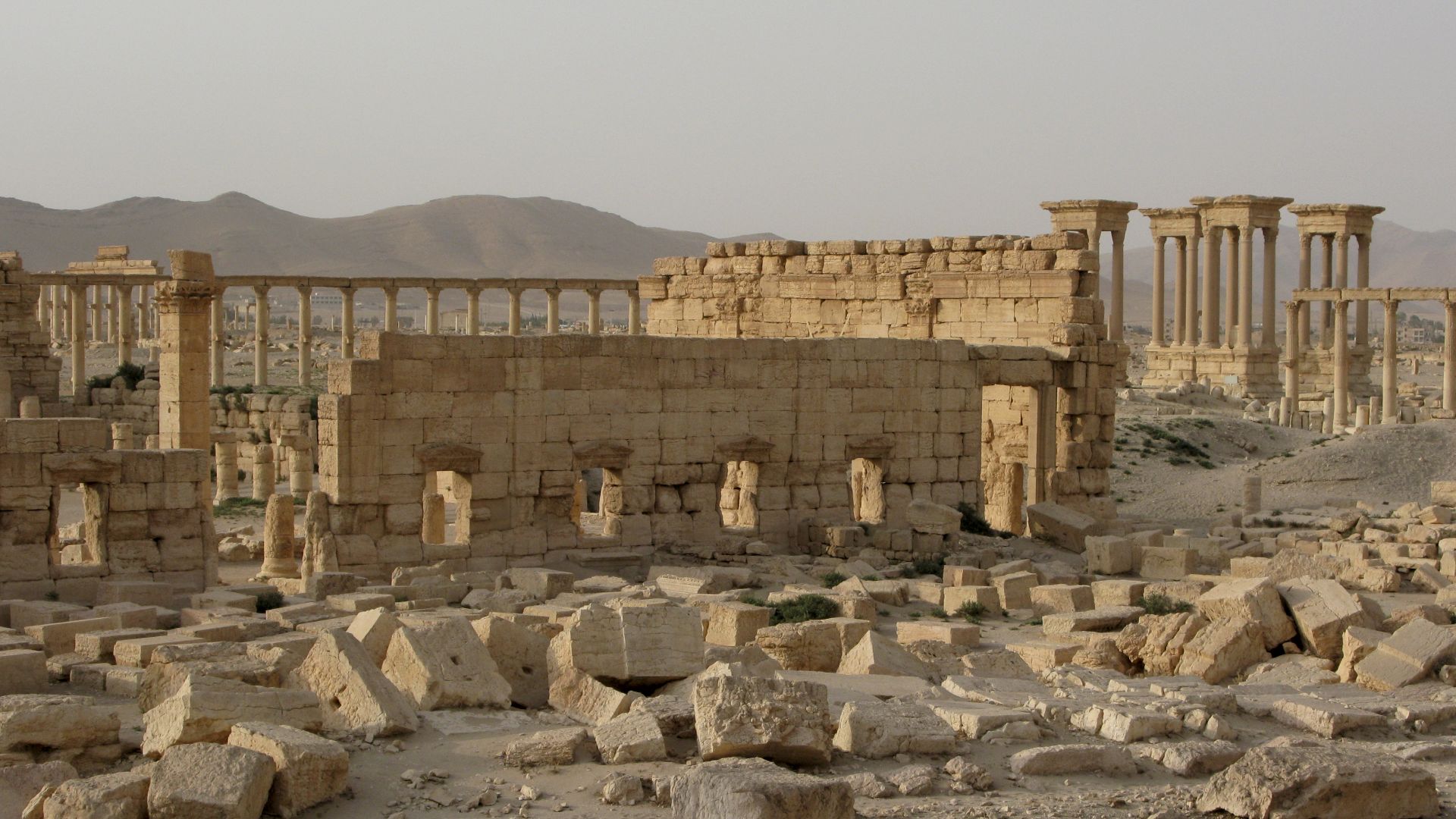 File:Palmyra, Syria, Ruins.jpg