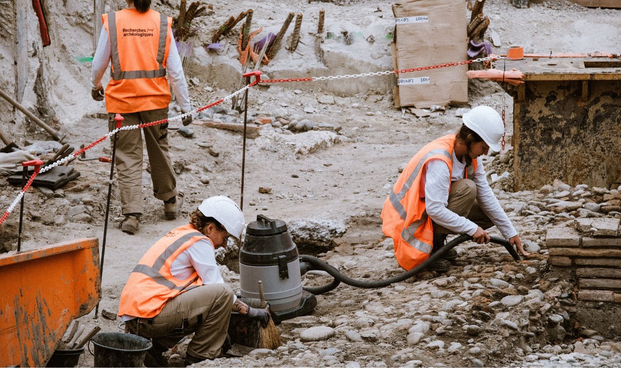 2167774844 INRAP (National Institute for Preventive Archaeological Research)