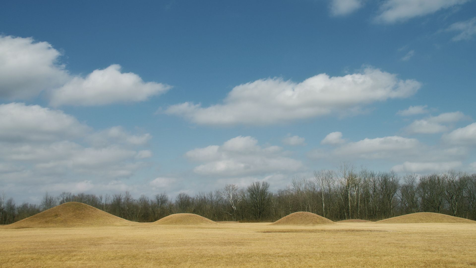 File:Hopewell National Historic Park 11, Mound City Group National Monument.jpg