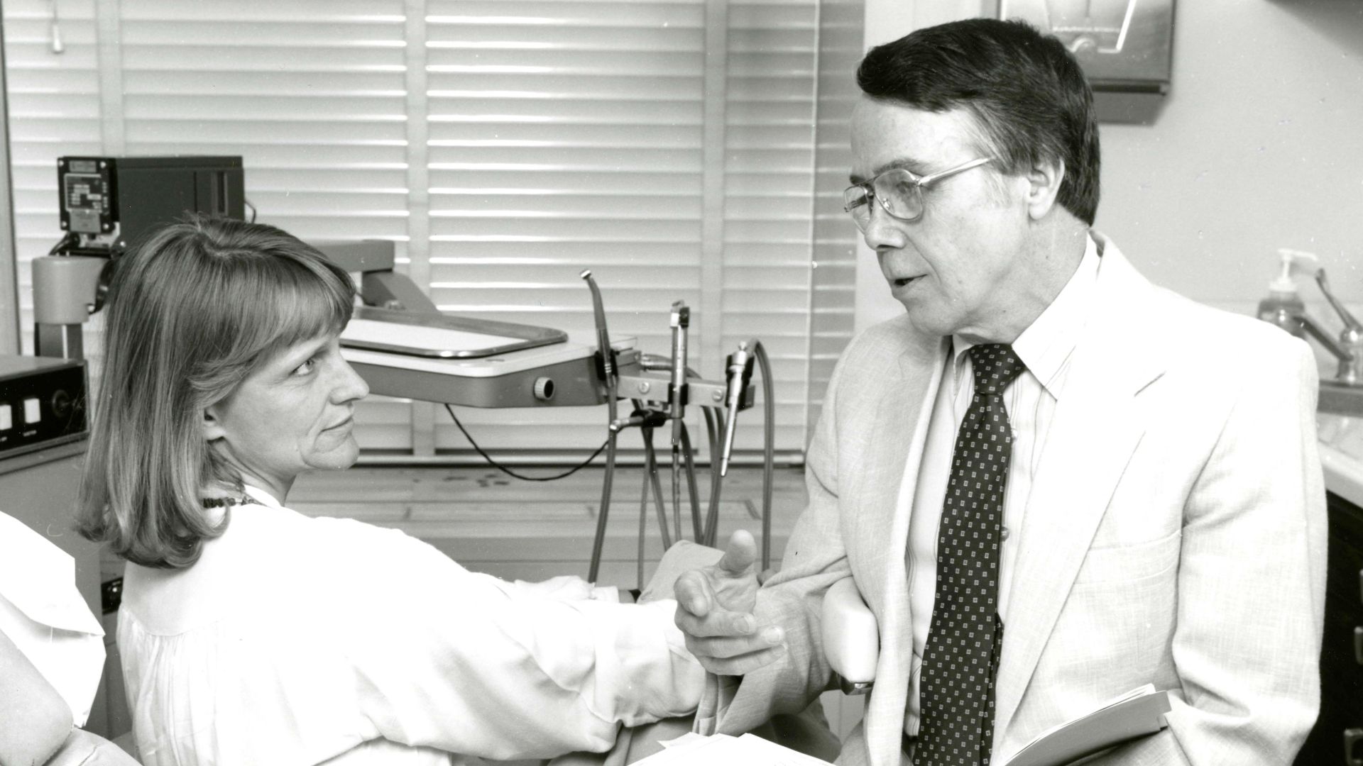 File:DentalResearch 005.jpg