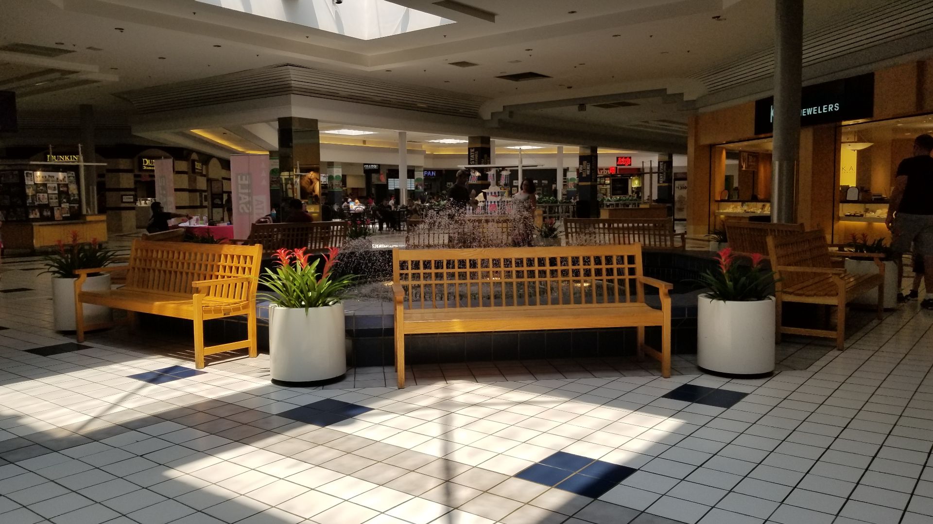 File:New towne mall.jpg