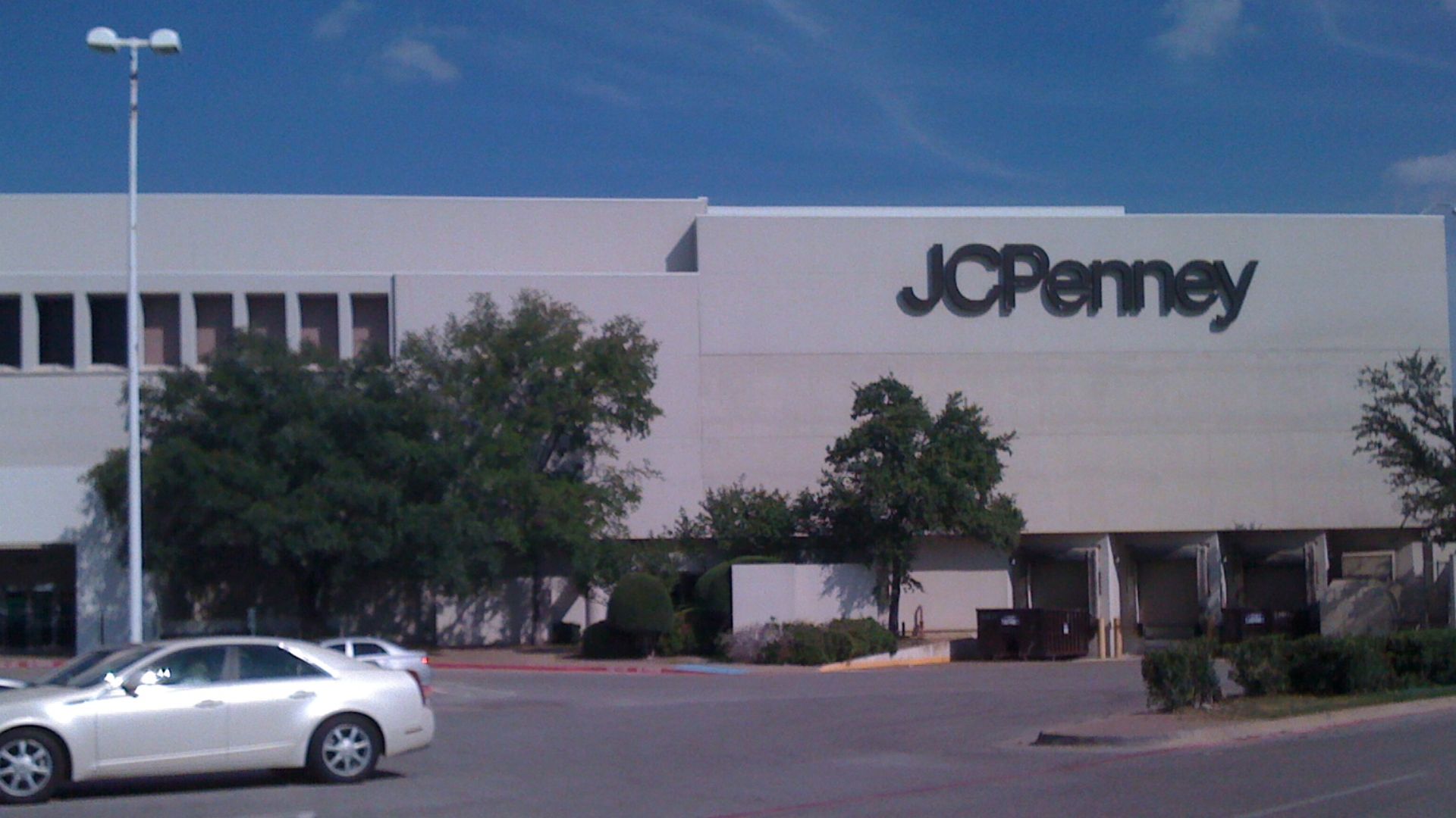 File:JCPenney at Valley View Center in Dallas, Texas.JPG