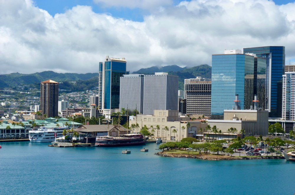The image showcases a Vibrant urban scene of Honolulu, Hawaii